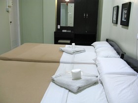 Jade Dragon's Suites