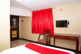 James Country Hotel 2 By OYO Rooms