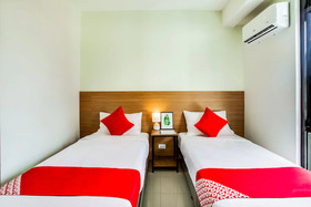 Maple Wave Davao by OYO Rooms