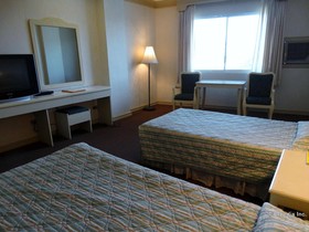 Orange Grove Hotel