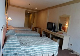 Orange Grove Hotel