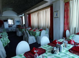 Orange Grove Hotel