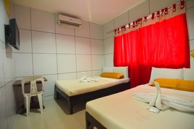 Sunny Point Hotel
