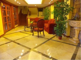 The Manor Hotel