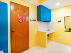 Yellow Pad by OYO Rooms