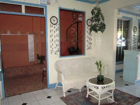 Coastal Inn