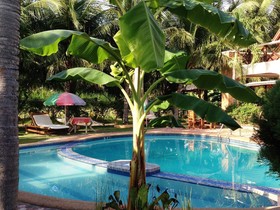 Dumaguete Springs Beach Resort