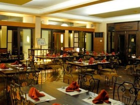 La Residencia Al Mar Hotel