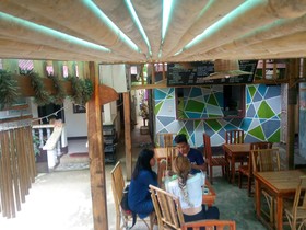 Amos Hostel