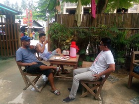 Amos Hostel