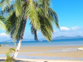 Bayog Beach Campsite