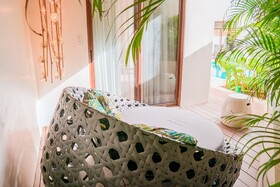 Charlie's El Nido