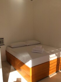 Cherry's Courtyard Hotel