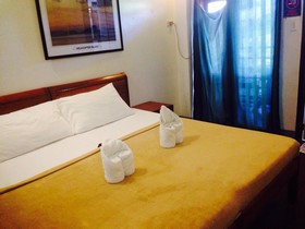 Dayunan El Nido Tourist Inn