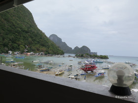 Dayunan El Nido Tourist Inn