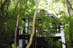 Dolarog Beach Resort