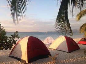 Isla Expeditions