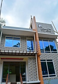 Island Hop Nido Hostel