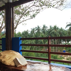 Island Hop Nido Hostel