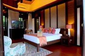Lihim Resorts