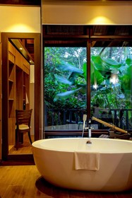 Lihim Resorts