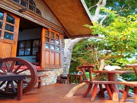 Makulay Lodge and Villas