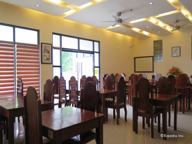Rovic's Tourist Hotel