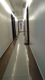 Rovic's Tourist Hotel