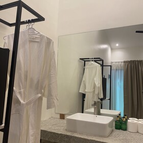 Bahandi Hotel