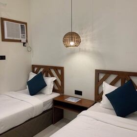 Bahandi Hotel
