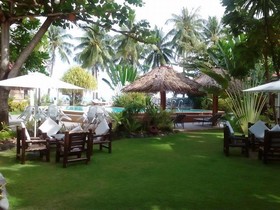Cherinicole Beach Resort