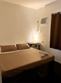 Flo Bed and Breakfast
