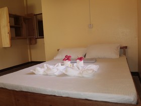 Pesangan Surfcamp Hotel