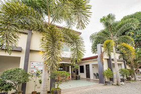 Casa Mia Hotel Suites by OYO Rooms