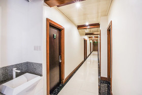 Casa Mia Hotel Suites by OYO Rooms