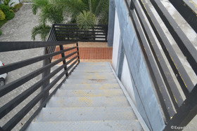 Dolyn Suites