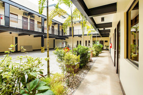 Driggs Suites by OYO Rooms