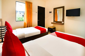 Driggs Suites by OYO Rooms
