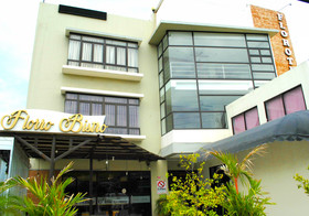 Florotel Gensan by OYO