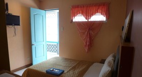 Rozen Suites Malakas