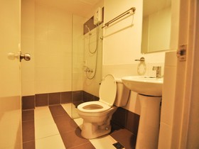 Square Suites