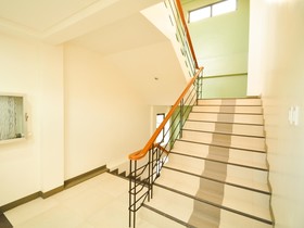 Square Suites