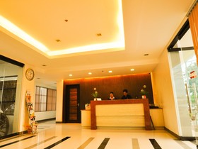Square Suites