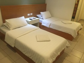 Square Suites