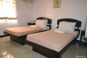 Stonewood Hotel