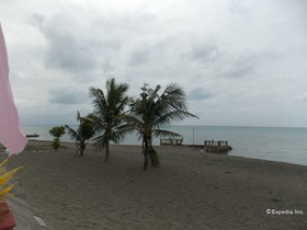 Bearland Paradise Resort