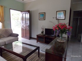 Bearland Paradise Resort