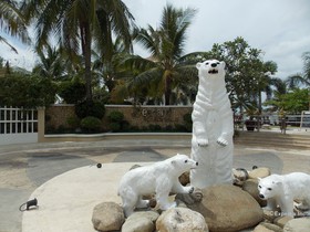 Bearland Paradise Resort