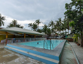 Iloilo Paraw Beach Resort by ZEN Rooms