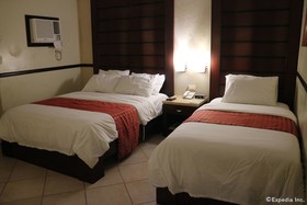 MO2 Westown Hotel Iloilo